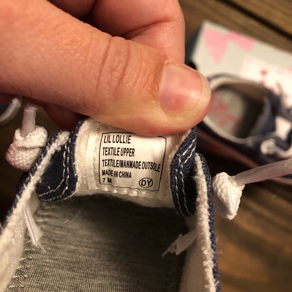 Toddler Navy Canvas Shoes Size 7m - Picture 6 of 7